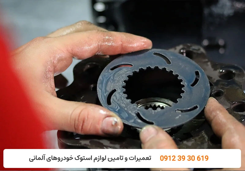 تعمیرگاه کارنج - تعمیر دیسک و صفحه بی ام و
