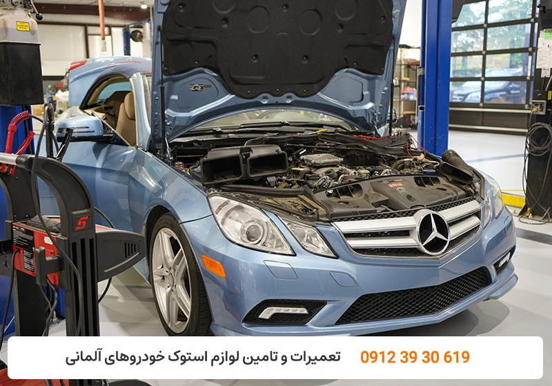 تعمیرگاه کارنج - تعمیر موتور بنز سواری